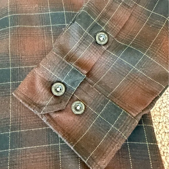 Dixxon Calico flannel shirt, brown and black plaid button-up medium guc - Picture 8 of 12